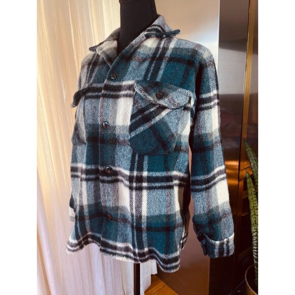 Vintage 60s Canadian Lumber Jack Wool Plaid Shirt, blue teal black & white, (S) - Picture 3 of 10